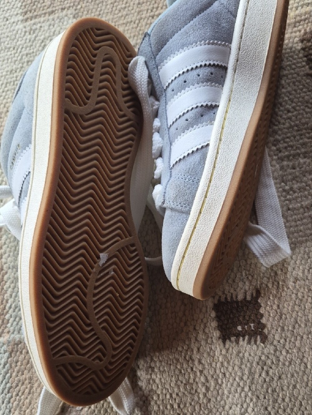 Men's Suede Low-Top Sneakers in Light blue and White - Picture 3 of 3